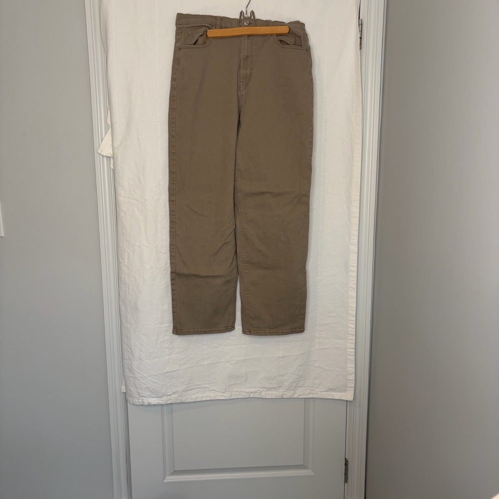 Ardene Women’s Khaki Chinos High Waist Baggy 13 Minimalist Closet Staple - Picture 2 of 6